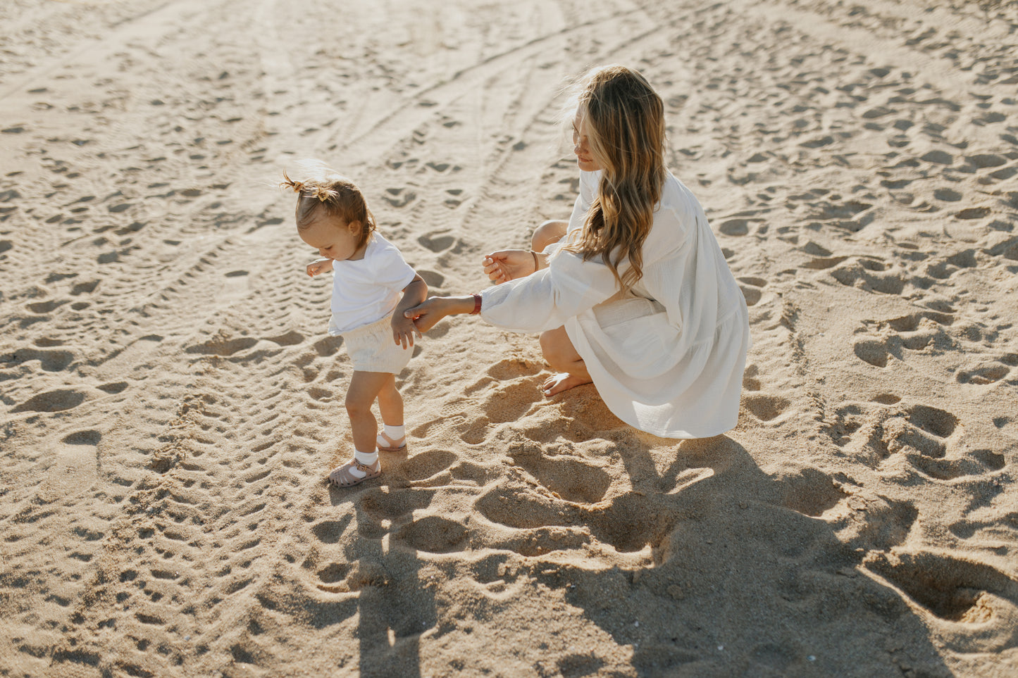 Perfect flowy dress for mamas. Also great for pregnancy and growing bumps!