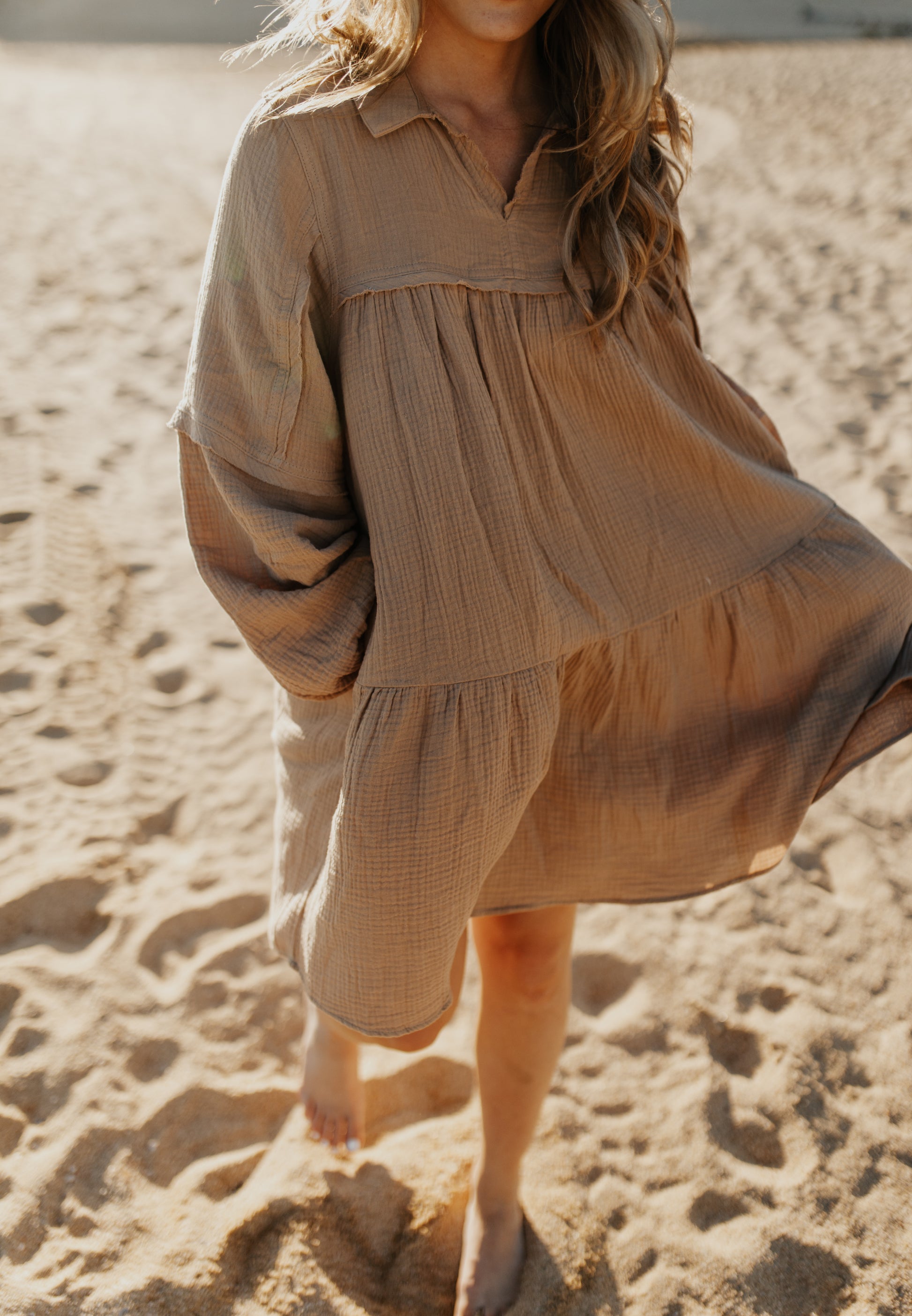 Perfect flowy dress for mamas. Also great for pregnancy and growing bumps!