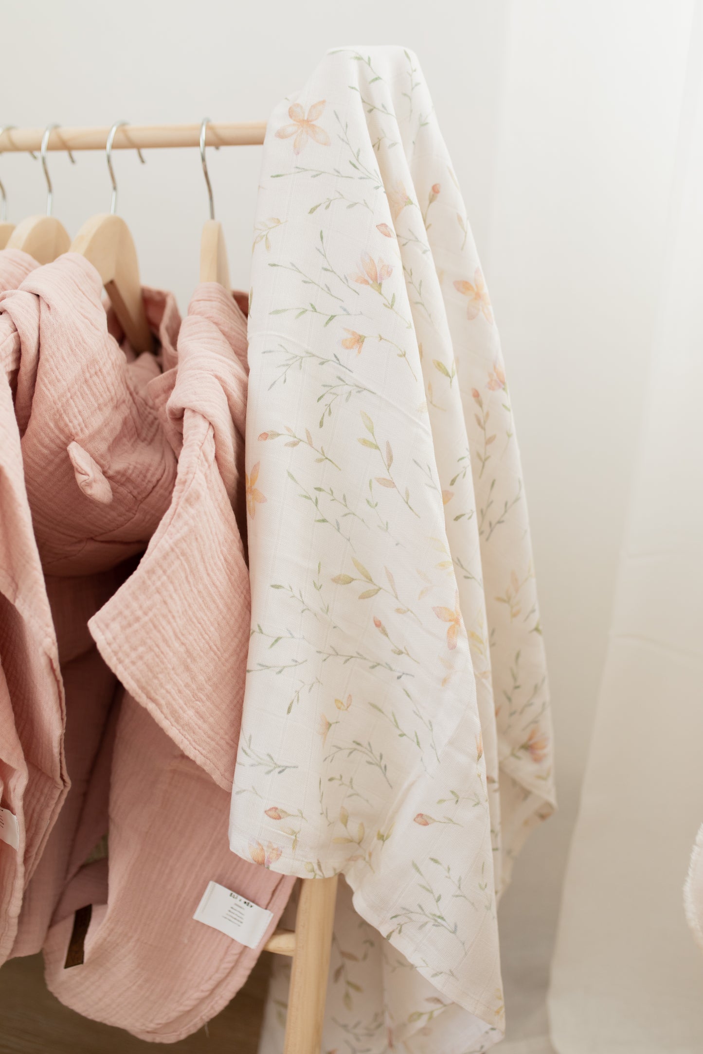 Organic Swaddle | Floral