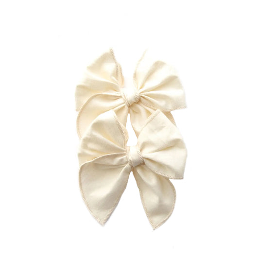 Handtied Pigtail Bows | Ivory