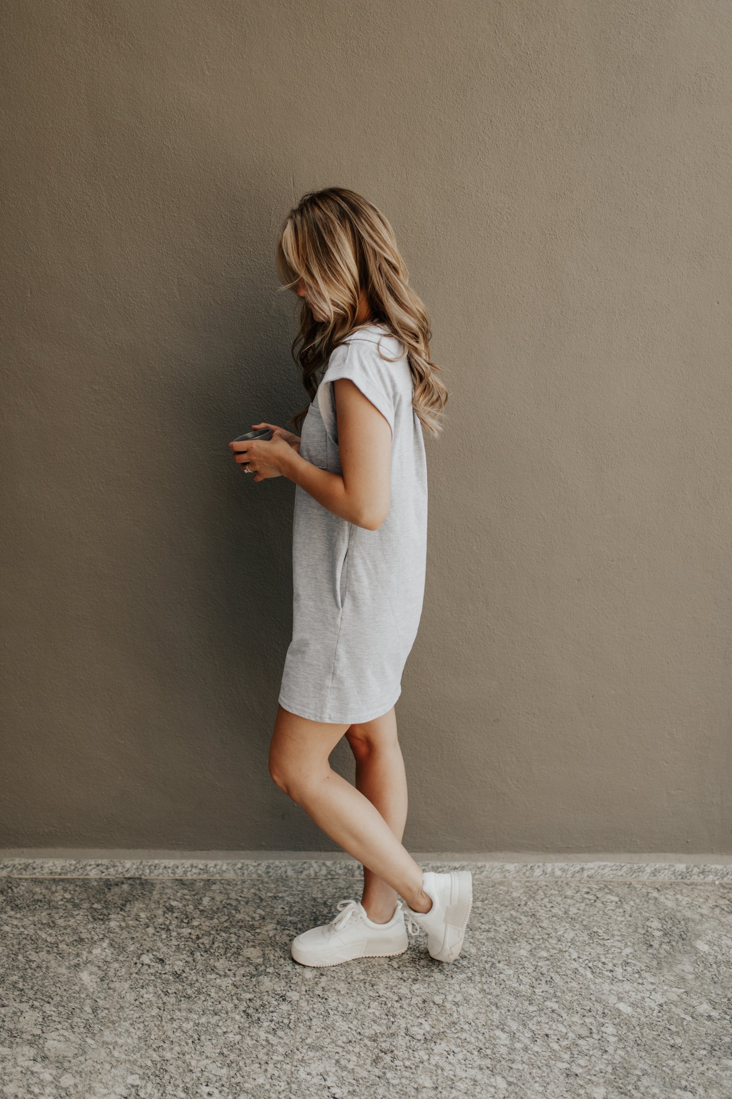 T-Shirt Dress With Pockets - Gray